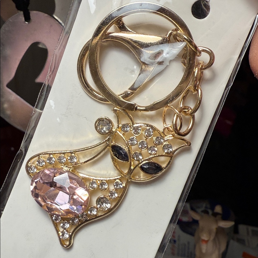 Chic kitty cat Keychain and bag charm - Picture 3 of 8